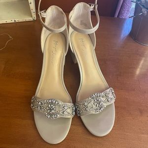 Betsey Johnson Women’s Sb-Mel heeled sandal